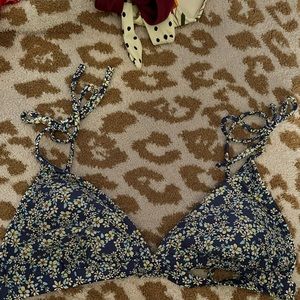 Only worn a few times floral bikini top